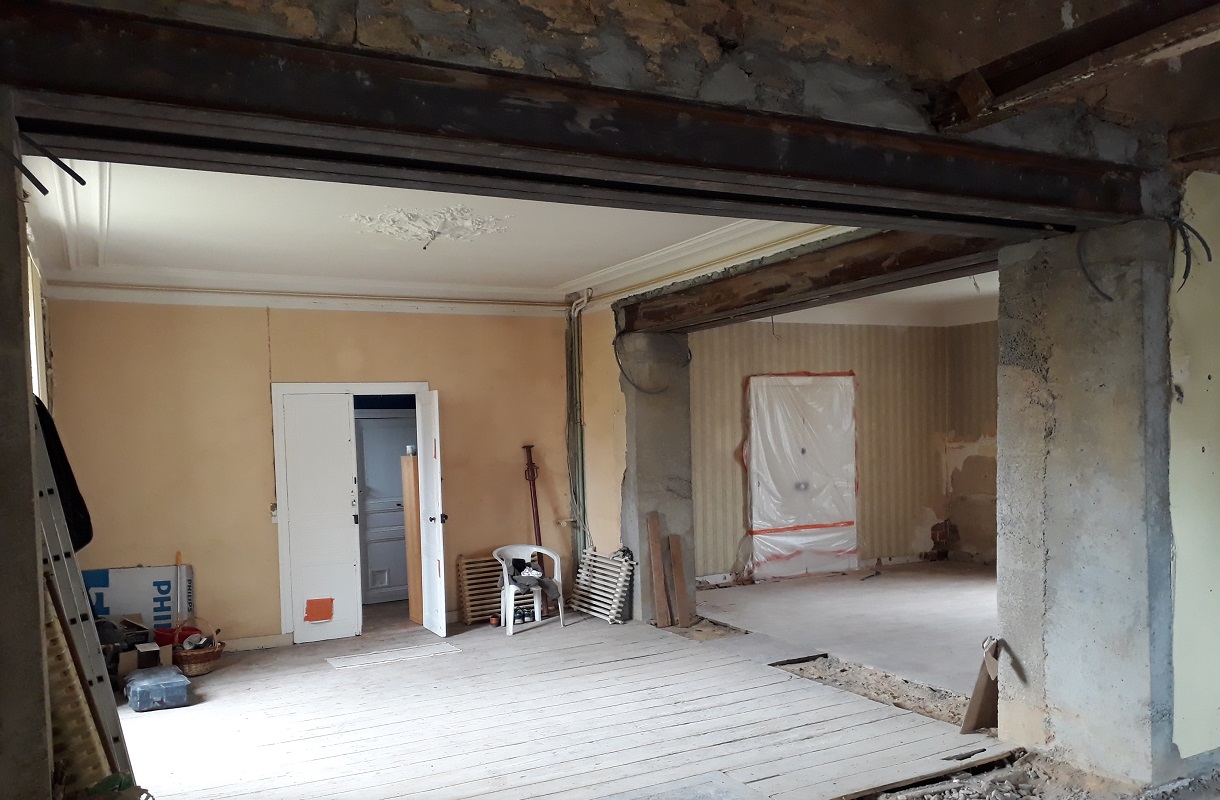 Remplacement du plancher et ouverture de murs porteurs en pierre gallery