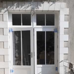 Entourage imitation pierre Entourage imitation pierre